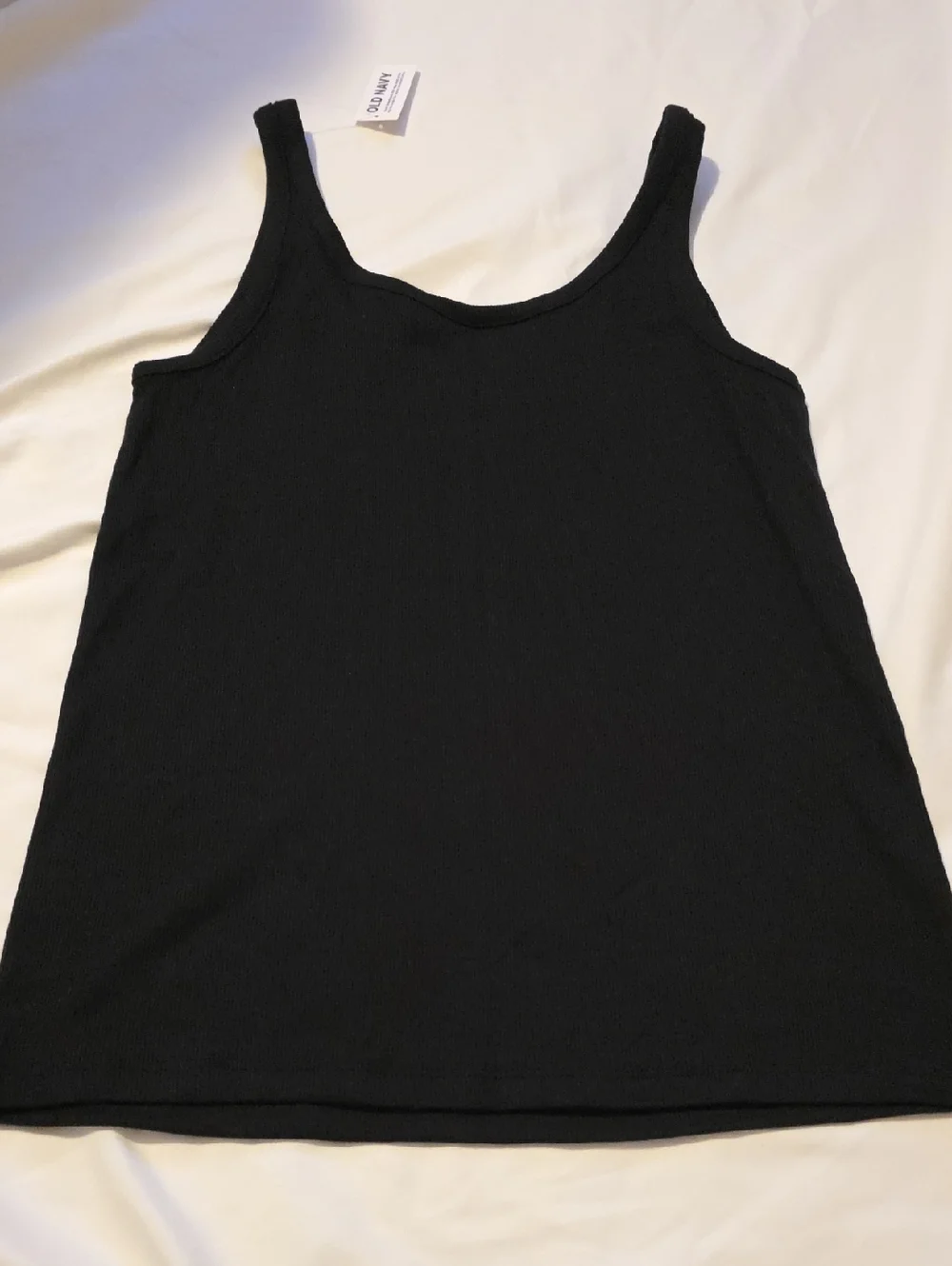 ❣️5 For $20❣️Old Navy Black Ribbed Scoop Neck Tank - Picture 5 of 5